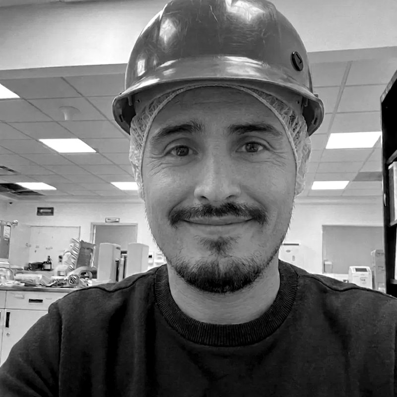 Guillermo Martínez en planta de alimentos, integración de datos a SAP